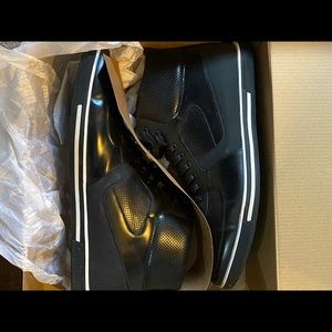 Sz 15 Black casual sneaker/shoe